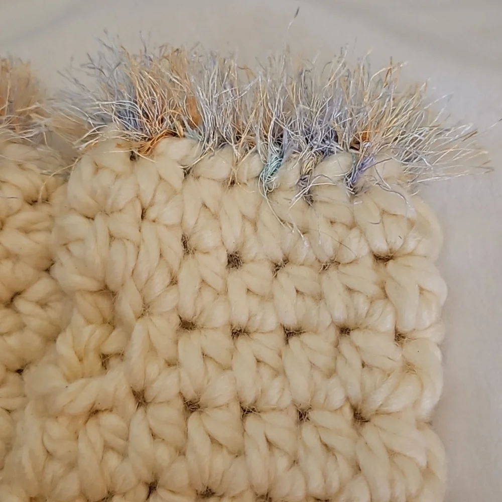 HANDMADE Cream Crochet Fingerless Shaggy Eyelash Trim Mitt Gloves